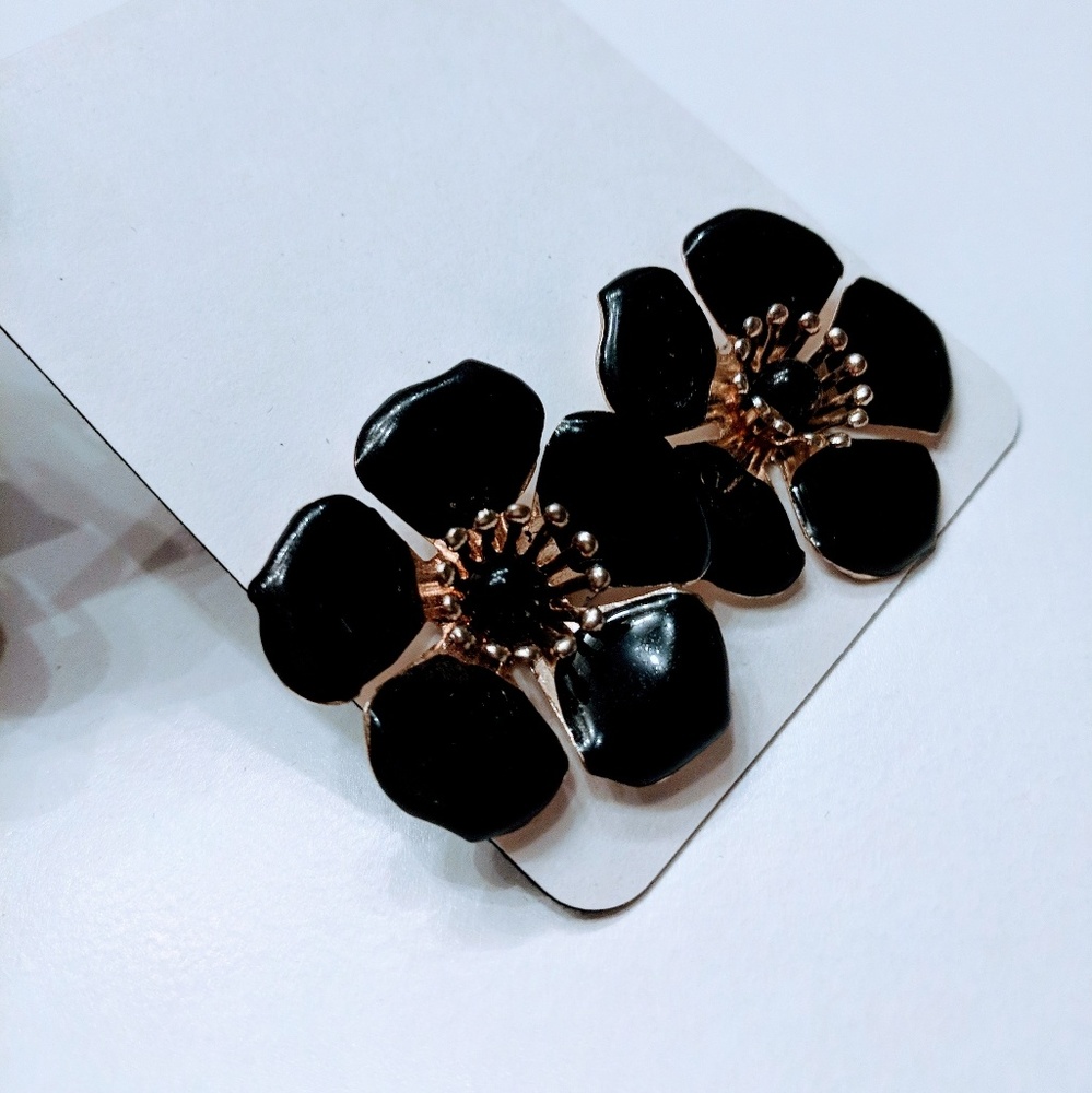 Large Black Enamel Flower Studs